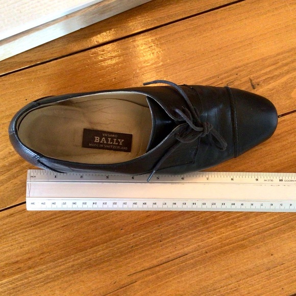 BALLY FABULOUS /COMFORTABLE TIE PUMPS w/LUG SOLES EXCELLENT COND SWISS QUALITY - Picture 6 of 12